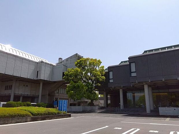 佐賀県立美術館、博物館 1210m