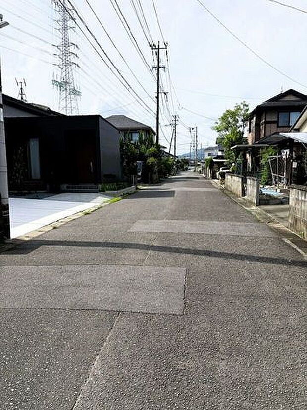 前面道路含む現地写真