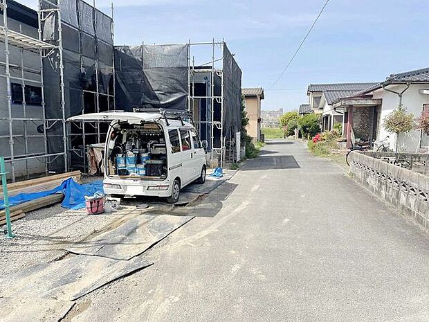 前面道路含む現地写真