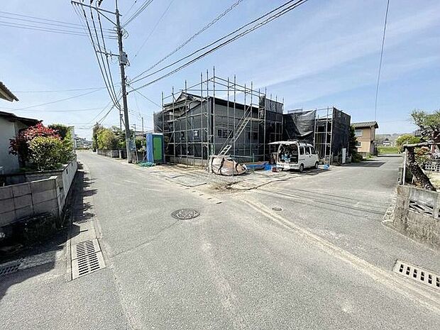 前面道路含む現地写真
