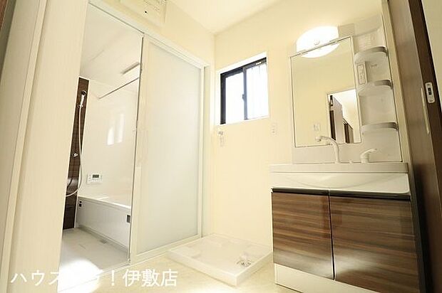 【建築プラン例…洗面所】・建物価格…1650万円・建築（延床）面積…86.11m2