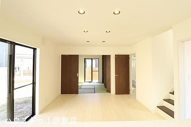 【建築プラン例…リビング】・建物価格…1650万円・建築（延床）面積…86.11m2