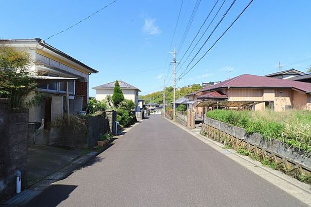 【前面道路】南側前面道路幅員約6.0mと広々!