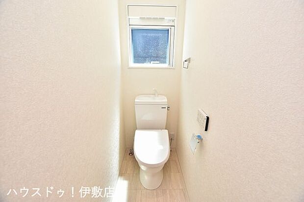 【トイレ（同仕様写真）】タカラスタンダードのティモニSシリーズ全周フチなしでお掃除楽々♪同仕様写真