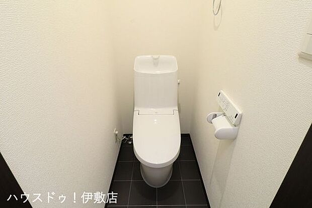 【トイレ】トイレはウォシュレット機能のトイレへ交換済み！