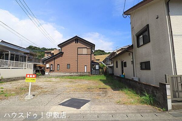 【外観写真】・写真右側が当該物件となります・人気の平坦地