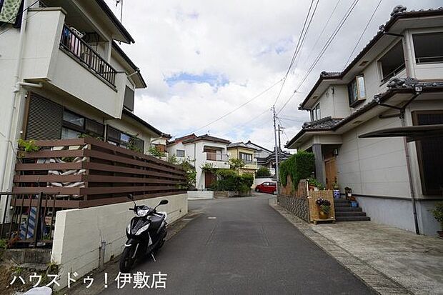 前面道路含む現地写真