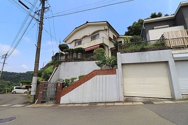 【外観写真】弊社にて無料でリフォーム見積もり致します。ワンストップサービスで物件の購入からリフォーム工事まで弊社にお任せ下さい
