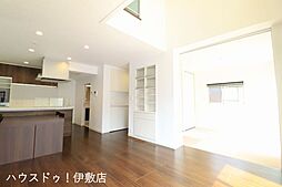 リビング/ダイニングの画像