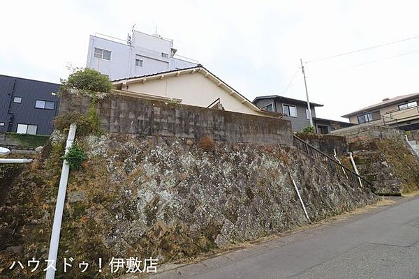 【外観写真】「他社で住宅ローンに落ちてしまった」「車のローンが残っている」など、住宅ローンでお困りの方はぜひ一度弊社までご相談ください。