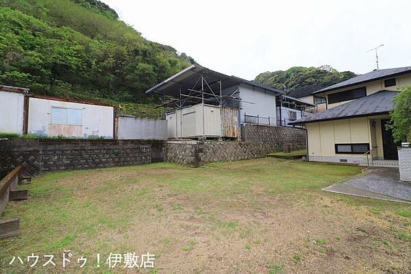 【庭】広々とした庭付き！BBQや家庭菜園など楽しめます！