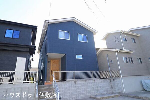 【外観写真】住宅ローン返済例借入額2300万、頭金なし月々5万2736円鹿児島銀行、年利1.35%（変動金利、定率型）期間50年