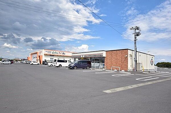 セブンイレブン鹿児島松元インター店【セブンイレブン鹿児島松元インター店】鹿児島市石谷町にあるコンビニです。設備・サービス　ATM、マルチコピー機、お会計セルフレジ、店舗留置サービス、たばこ 330m