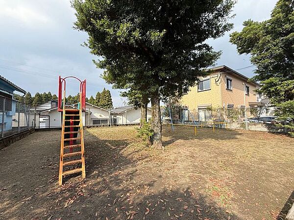 伊敷団地第二ちびっこ広場 2080m