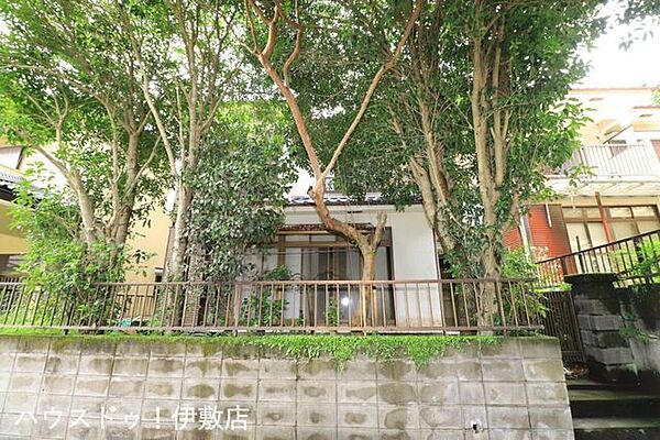 【外観写真】閑静な住宅地でゆっくりと過ごせます