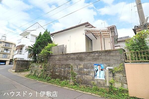 【外観写真】建築条件なし！お好きなハウスメーカーで建築できます！弊社でもお客様のご予算、ご要望に合わせて建築プランのご提案いたします