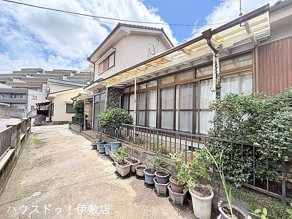 【外観写真】南日本ハウスにて無料でリフォーム見積もり致します。ワンストップサービスで物件の購入からリフォーム工事まで弊社にお任せ下さい。