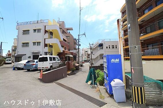 前面道路含む現...