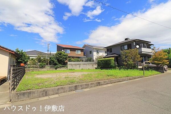 【外観写真】・周辺にドラッグストア、飲食店、コンビニ、公園、病院等あり住環境良好