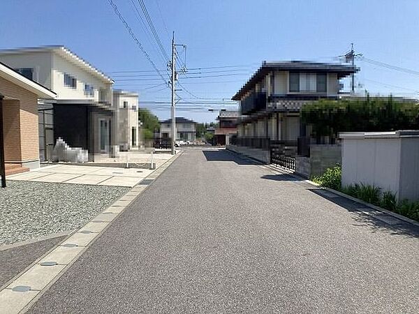 前面道路含む現地写真