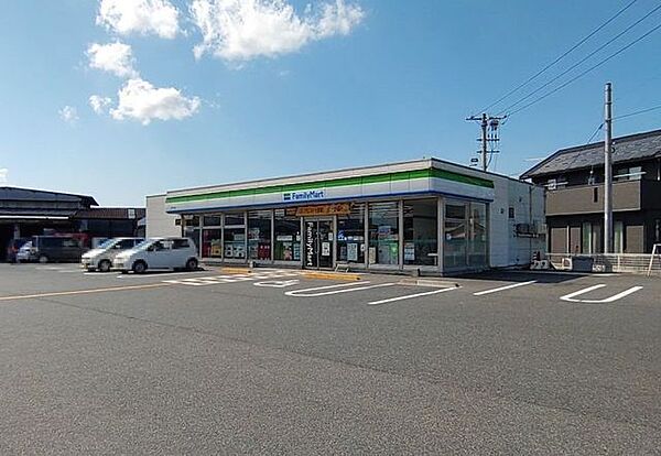 ファミリーマート米子淀江店 3630m