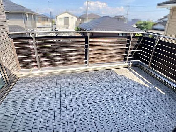 広々としたテラス。開放感を感じられます！