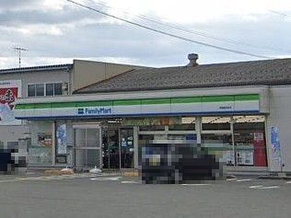 ファミリーマート境港福定町店 1130m