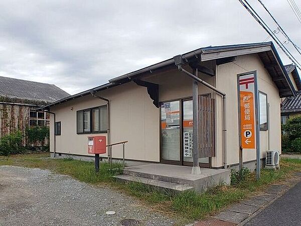 中野町簡易郵便局 340m