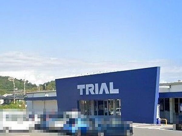 トライアル米子大谷店 2160m