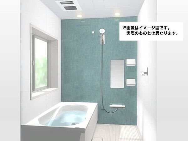 スイッチ付シャワーヘッドで節水。マグネットアイテムを使って浮かせる収納も可能なLIXIL製ユニットバスを採用！足元が冷ヤッとしない床もポイントです！