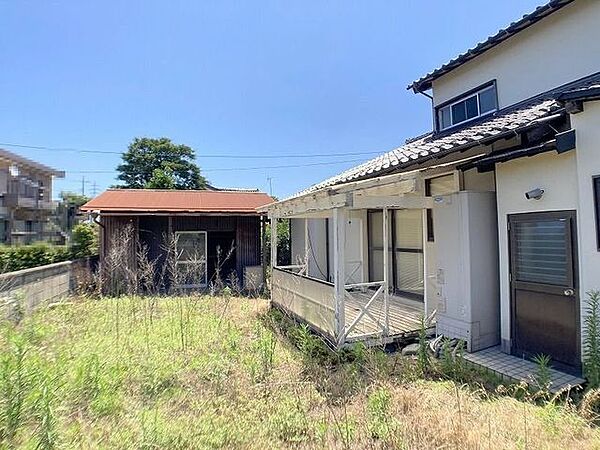既存建物裏側