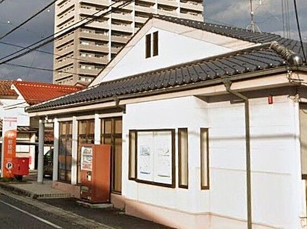 米子道笑町三郵便局 1080m