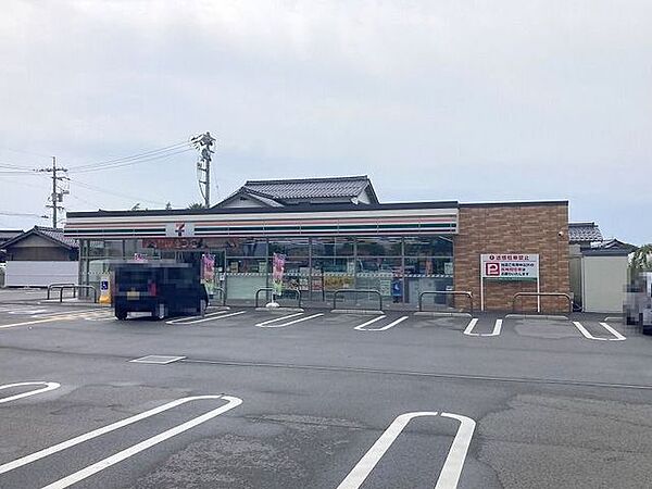 セブンイレブン境港渡町店 1690m