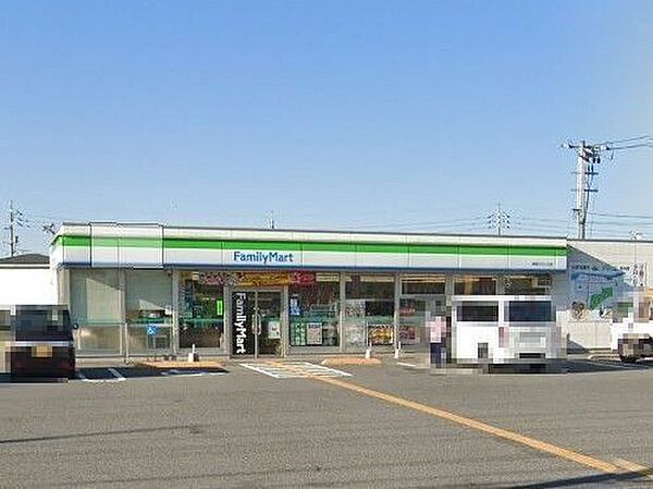 ファミリーマート境港夕日ヶ丘店 850m