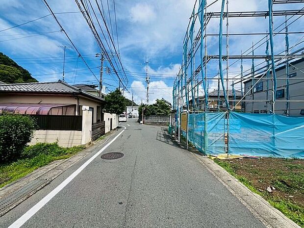 前面道路含む現地写真