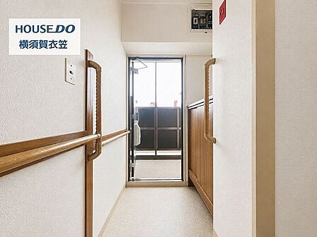 ※この画像はAIにて家具を消しております。