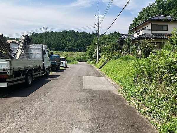 前面道路含む現地写真