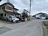 外観：前面道路含む現地写真