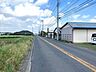外観：前面道路含む現地写真