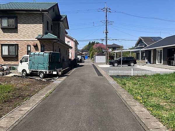 前面道路含む現地写真