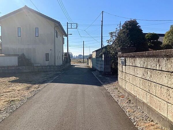 前面道路含む現地写真