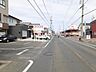 外観：前面道路含む現地写真