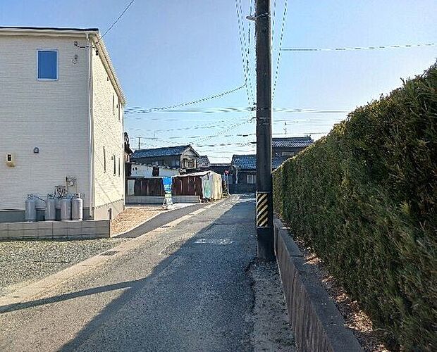 前面道路含む現地写真