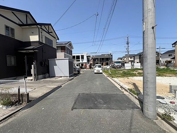 前面道路含む現地写真