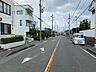 外観：前面道路含む現地写真