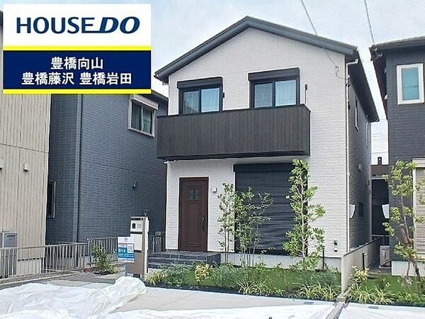 外観：323000395202