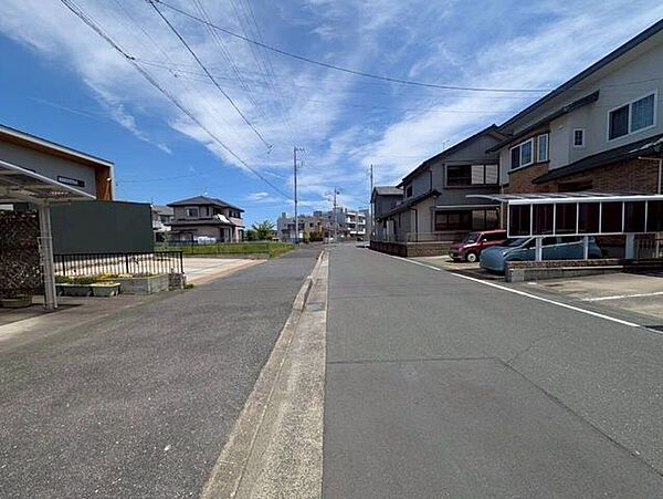 前面道路含む現地写真
