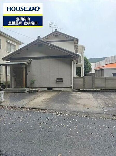 外観：323000492657