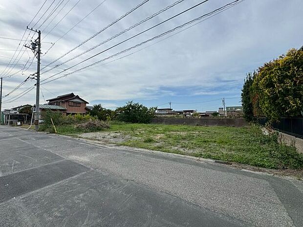 前面道路含む現地写真