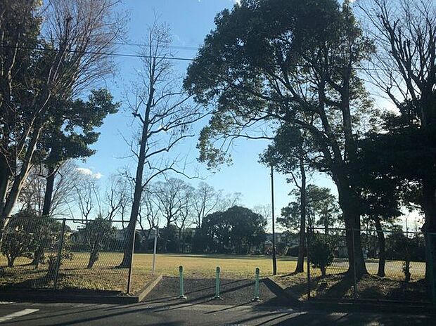 半ノ木公園 1070m